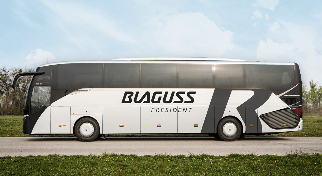 Blaguss President Bus Seitenansicht